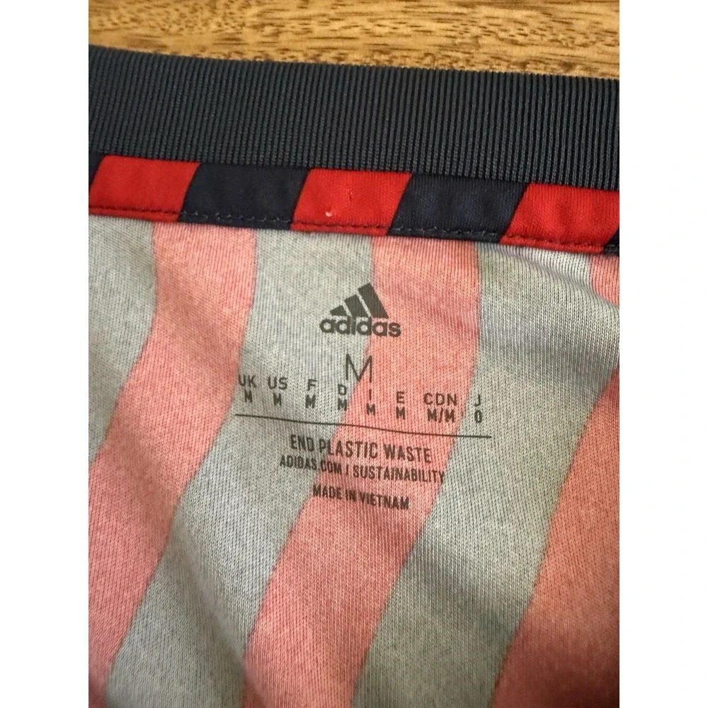 Adidas FC Bayern Munich Soccer Jersey Mens M Red Blue Aeroready Logo Germany